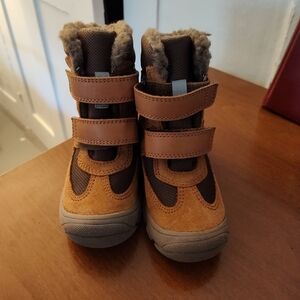 NEW Kids wool lined, waterproof Froddo Linz boots